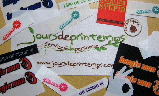 �tiquettes textiles � coudre en couleurs